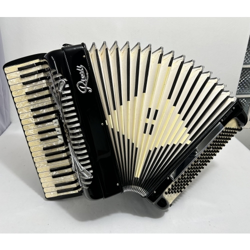 Acordeon Rivoli by Sonola - Segunda de voz - 3/2 Rgeg. - 7.7 kg - 42,5 cm