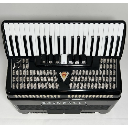 Acordeon Scandalli Model Silvana VII - Terça Oitav. 7/2 Reg. - 9.5 kg - 45,5 cm