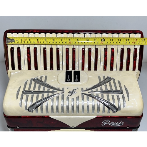 Acordeon Rivoli by Sonola - Seg Voz - 2/2 Reg - 7.4 kg - 42 cm