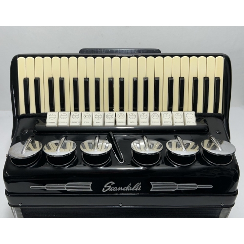 Acordeon Scandalli - Mod. Brevetto - 13/6 Reg. - 11.2 kg -  48 cm