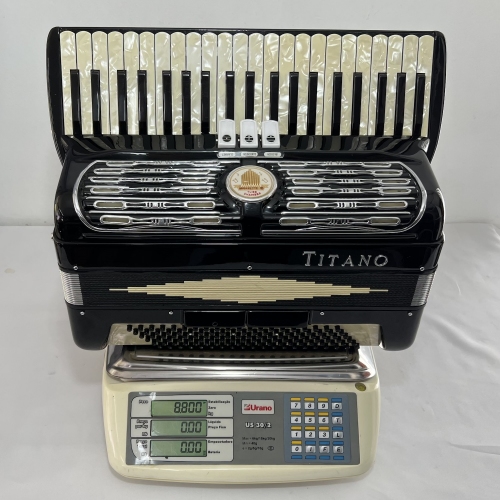 Acordeon Titano - Model Ideal - 3/2 Reg. - 8,8 kg - 47,5 cm